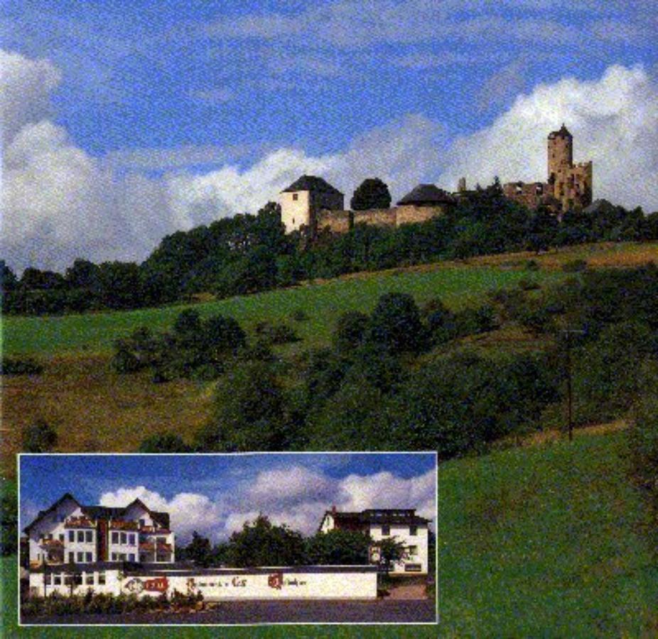 Отель Gast- Und Gastehaus Simon Greifenstein Экстерьер фото